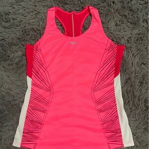 Saucony Women's Vibrant Pink and White Tank Top